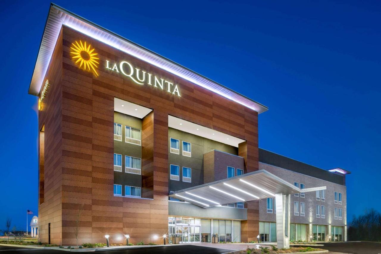 La Quinta Inn & Suites By Wyndham Louisville Ne - Old Henry Rd Eksteriør billede